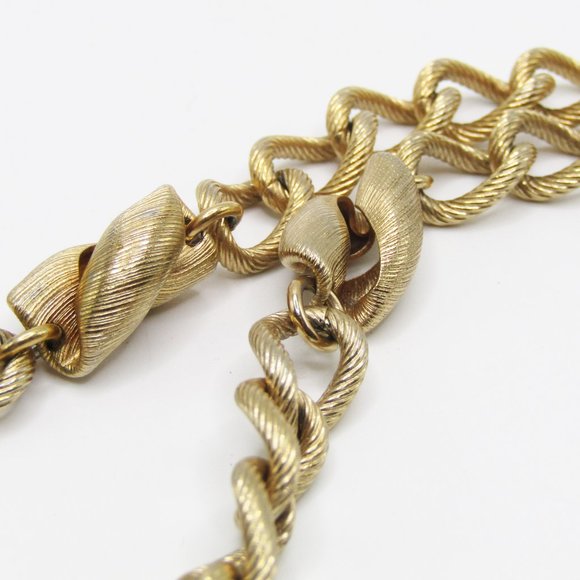 Vintage Napier Necklace Extra Long 60" Curb Chain Gold Tone Textured - Picture 4 of 5